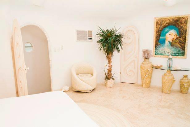 فندق SeaShell House 